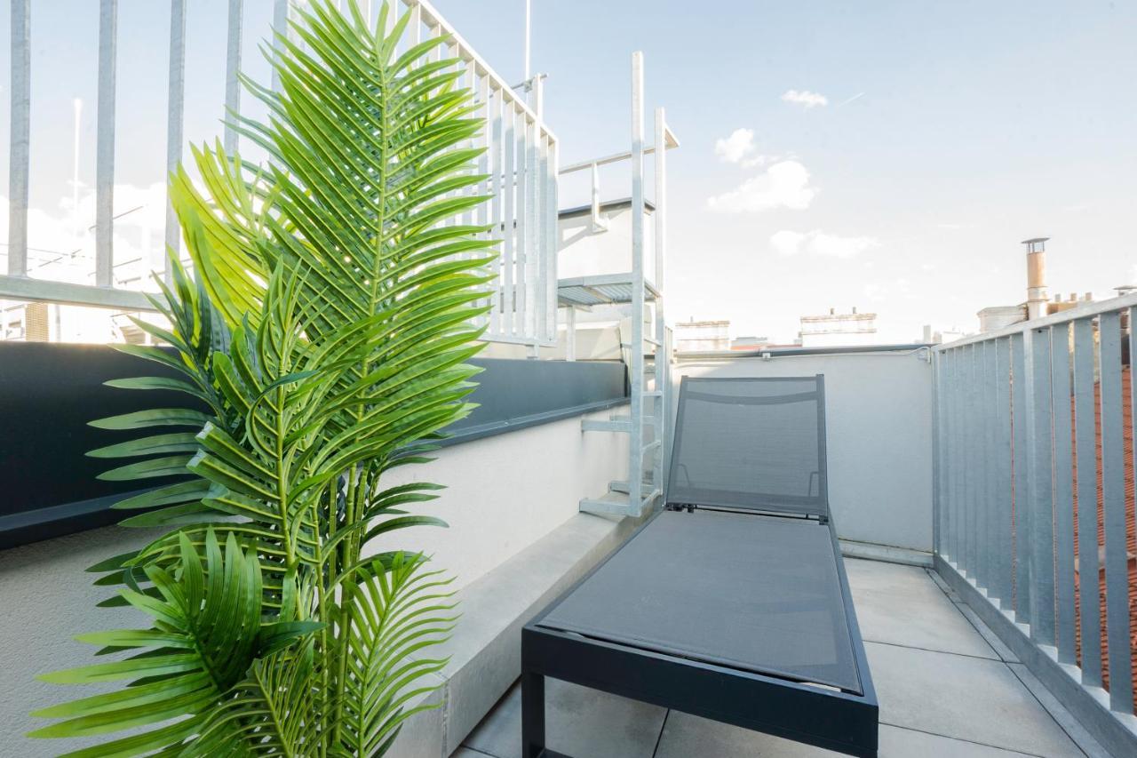 Orestaliving - Penthouse With Designer Renovation Viena Exterior foto